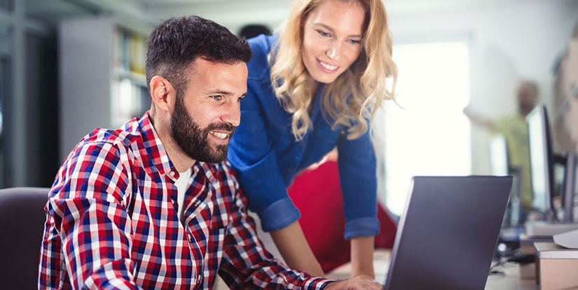 How to start a web hosting company in 2025